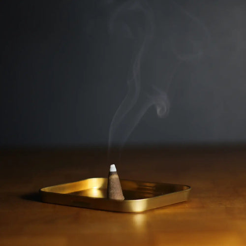 Tobacco + Black Pepper Incense Cones, Tin of 30