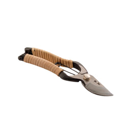 Niwaki Fujimaki Rattan Secateurs