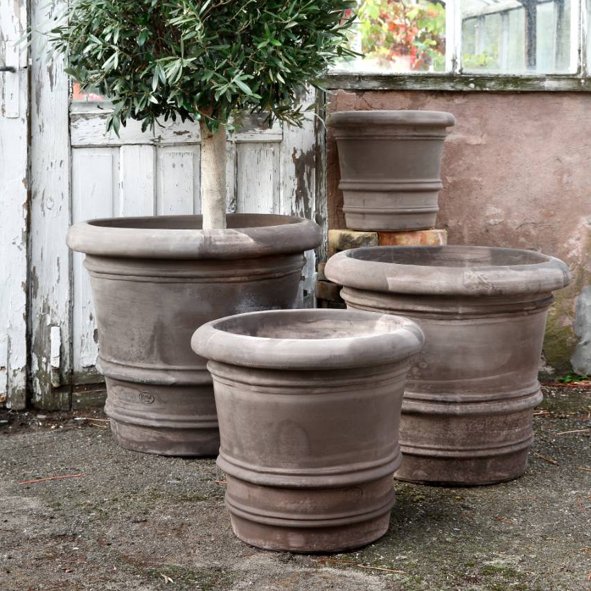 grey terracotta plant pots Bergs Potter Lucca Pot Grey – GRDN